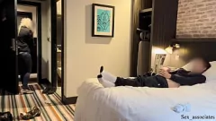 play Public Dick Flash: Meraklı bir otel hizmetçisi tarafından sarsıntılı yakalandı
