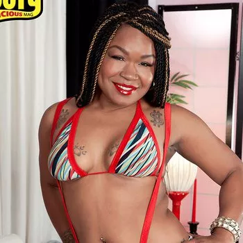 পর্নস্টার Diamond Monroe