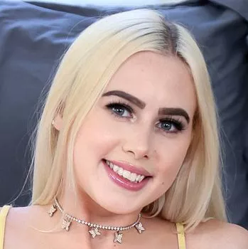 Pornostar Bri Klein